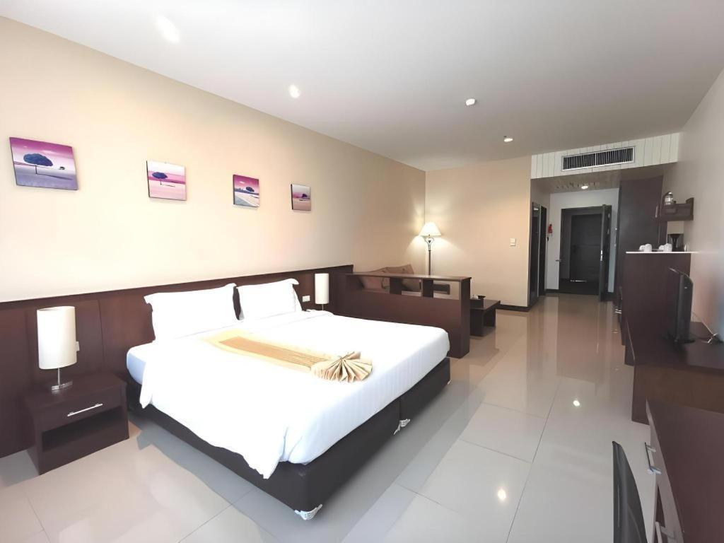 Green World Palace Hotel Songkhla Exterior photo